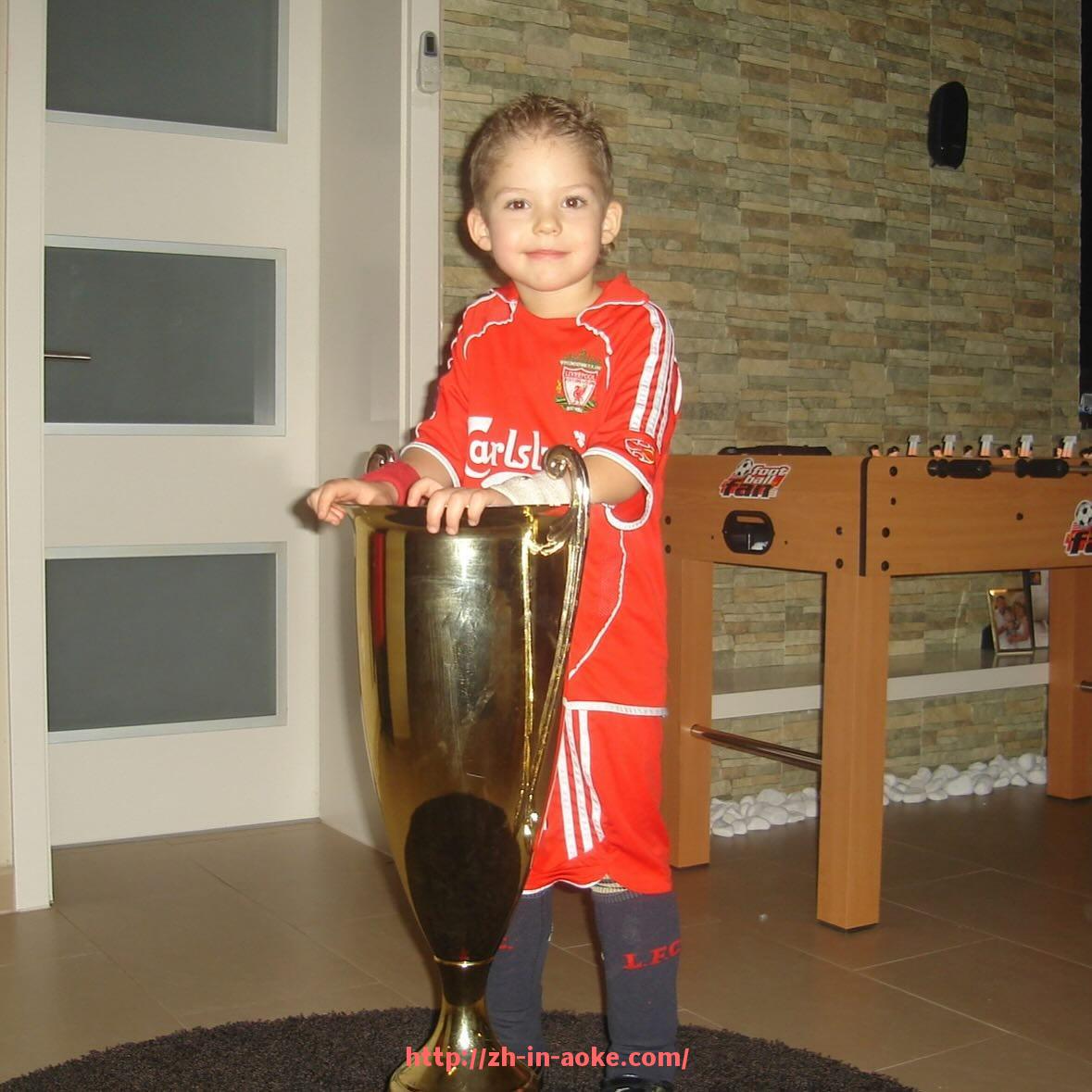 澳客足彩-法甲最佳新人奖候选名单发布:新秀挑战旧将