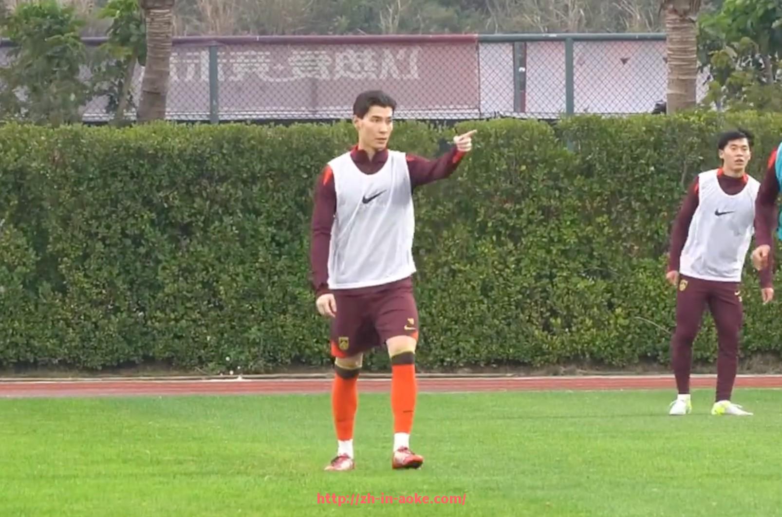 澳客足彩-万亚马在英超的职业生涯回顾及关键比赛表现